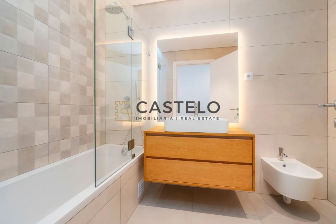 Moradia T3 para Venda em Loule (São Sebastião) Foto 15