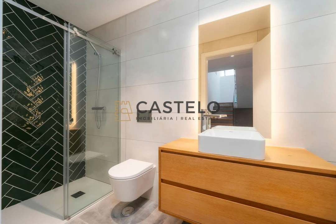 Moradia T3 para Venda em Loule (São Sebastião) Foto 6