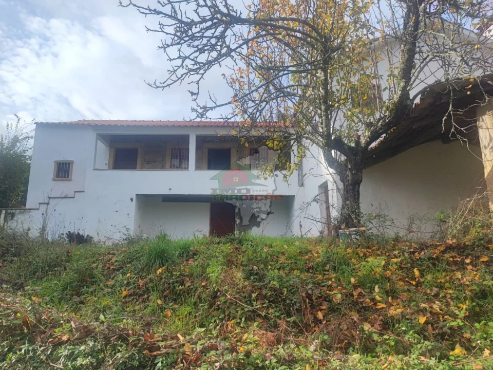 Quinta T3 para Venda em Pedrogão Grande Foto 1