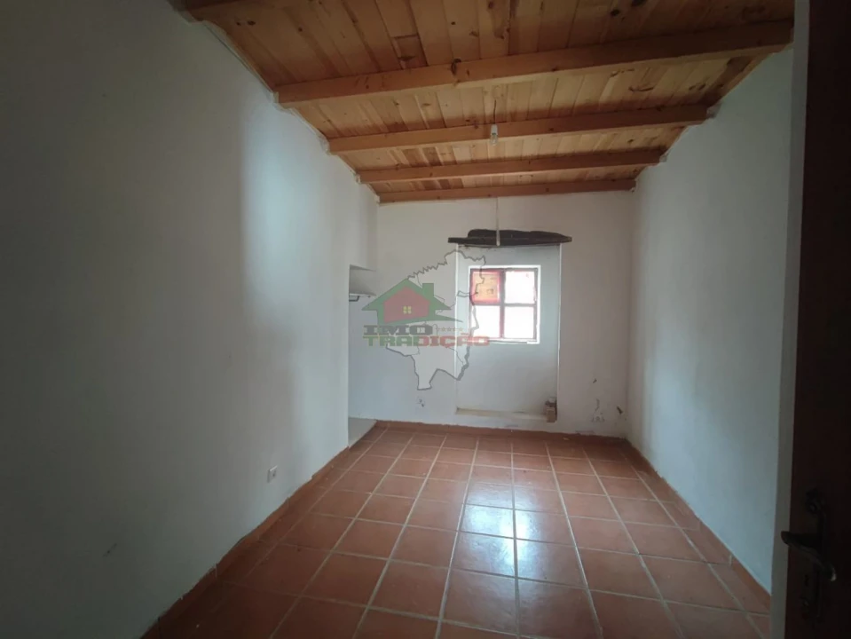 Quinta T3 para Venda em Pedrogão Grande Foto 13