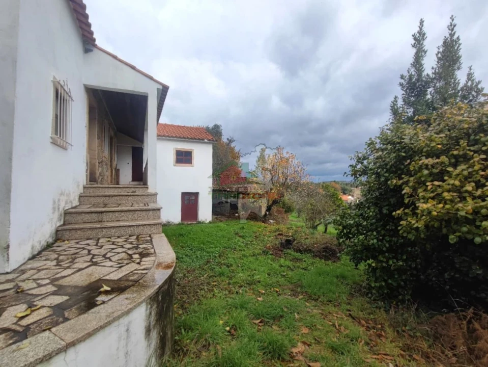 Quinta T3 para Venda em Pedrogão Grande Foto 5