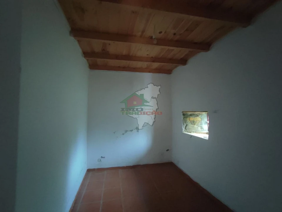 Quinta T3 para Venda em Pedrogão Grande Foto 16