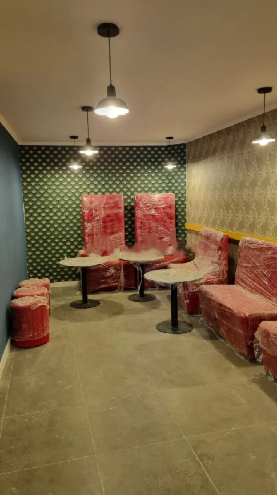 Loja para Arrendamento em Areeiro Foto 9