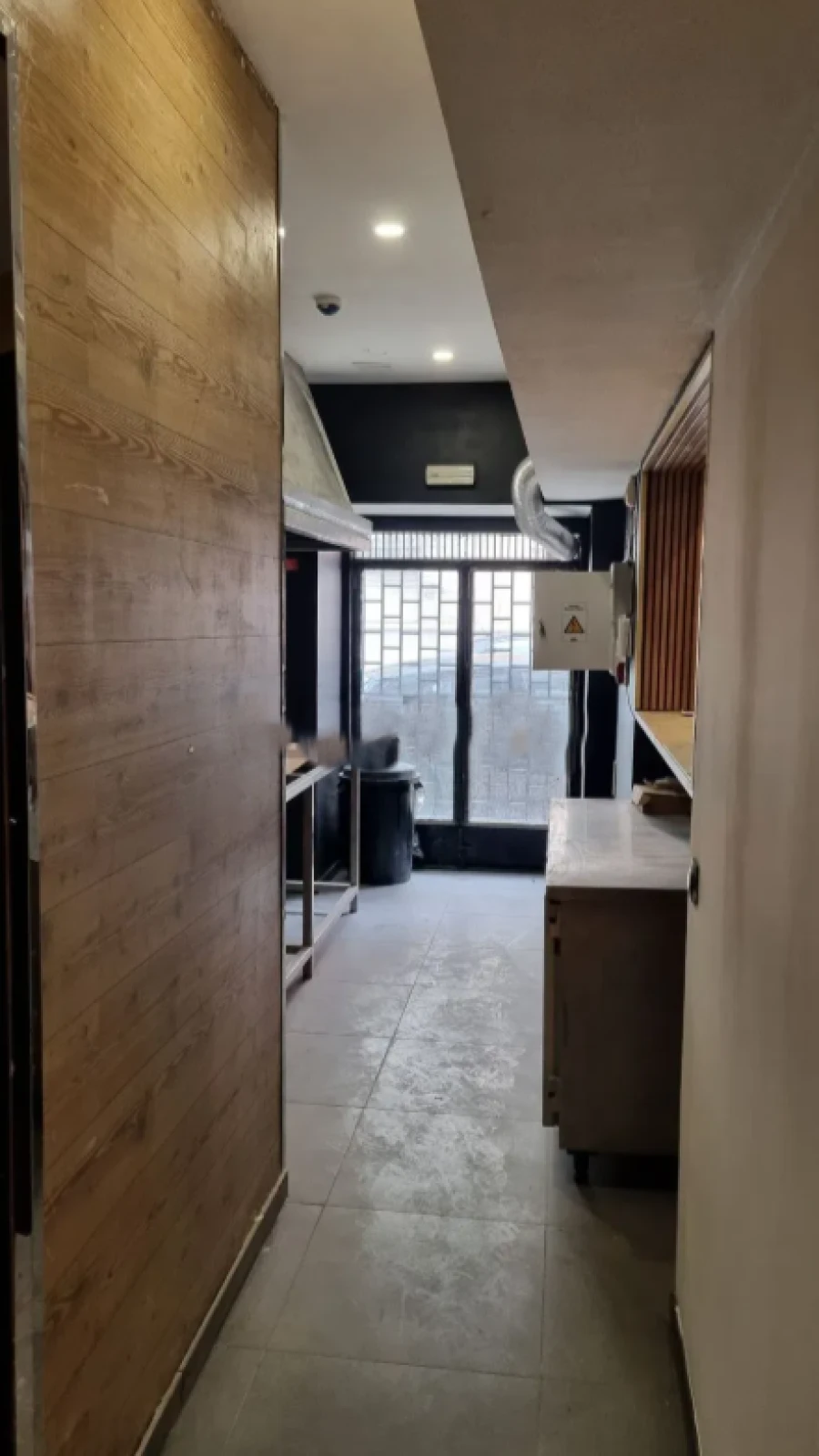 Loja para Arrendamento em Areeiro Foto 2