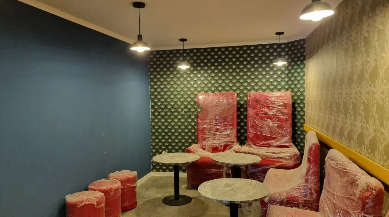 Loja para Arrendamento em Areeiro Foto 8