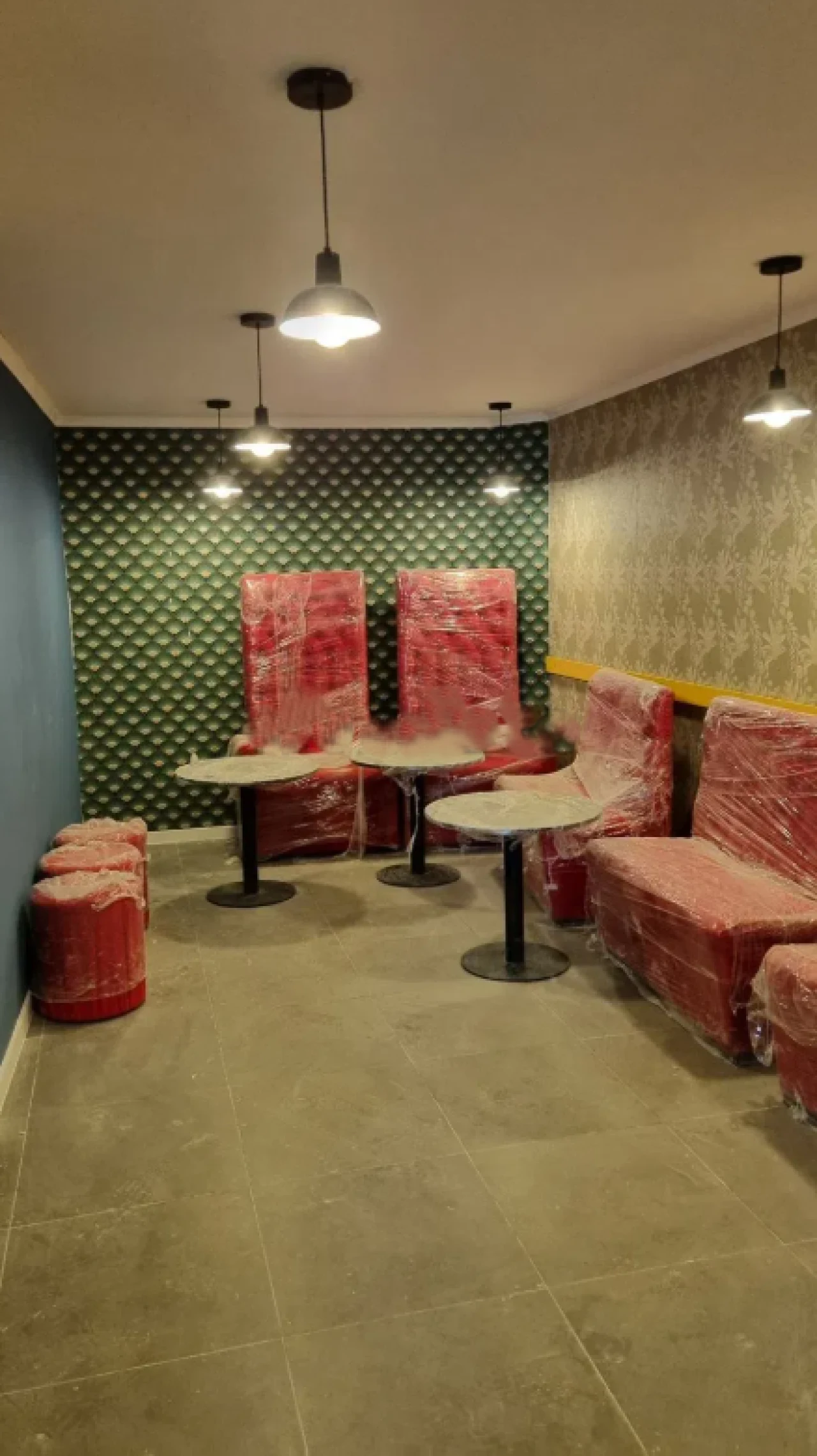 Loja para Arrendamento em Areeiro Foto 9