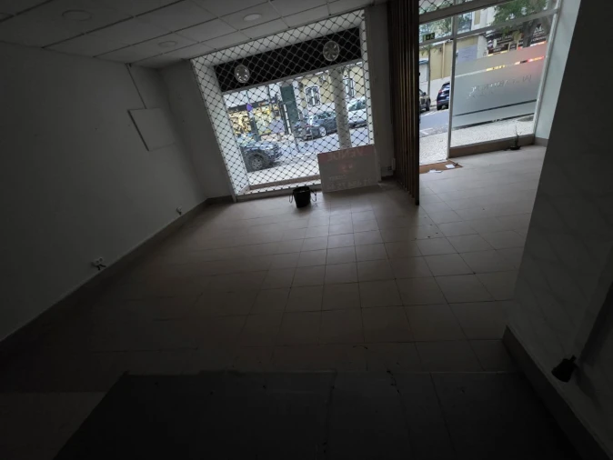 Loja para Arrendamento em Arroios Foto 5