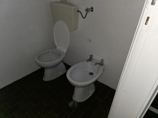 Loja para Arrendamento em Arroios Foto 12