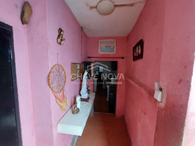 Moradia T2 para Venda em Oliveira do Douro Foto 14