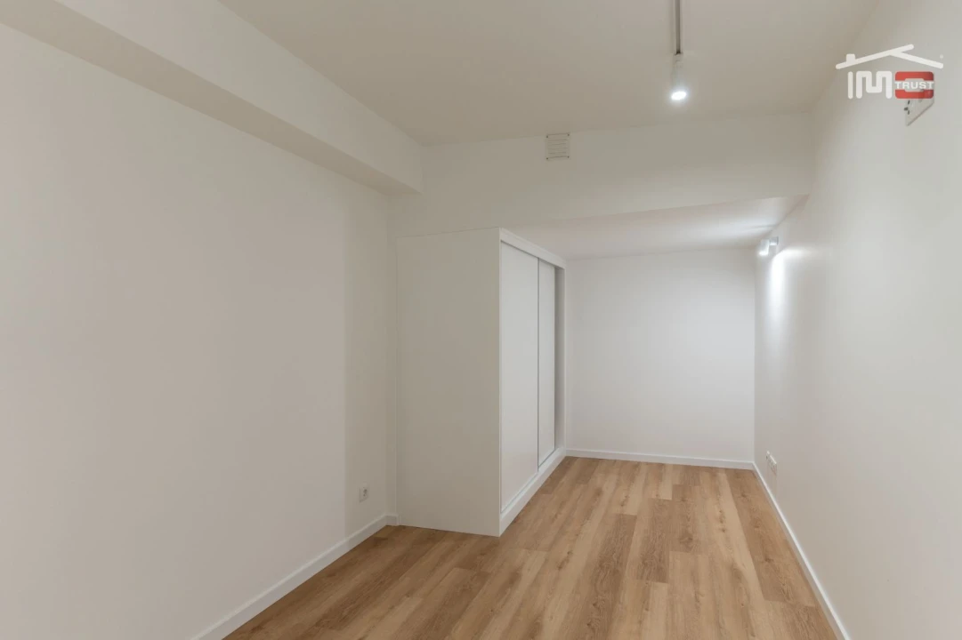 Apartamento T2 para Venda em Leiria, Pousos, Barreira e Cortes Foto 12