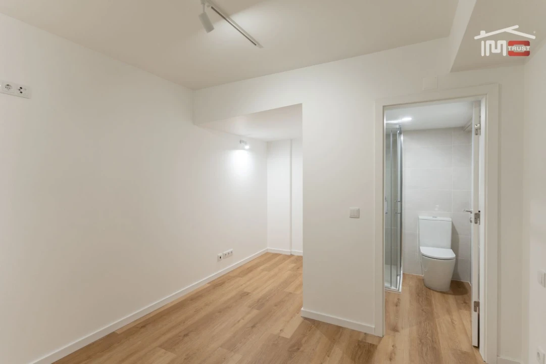 Apartamento T2 para Venda em Leiria, Pousos, Barreira e Cortes Foto 14
