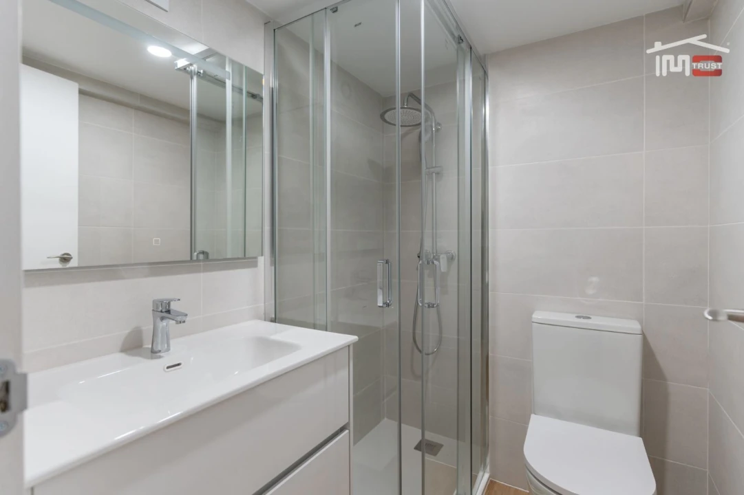 Apartamento T2 para Venda em Leiria, Pousos, Barreira e Cortes Foto 15
