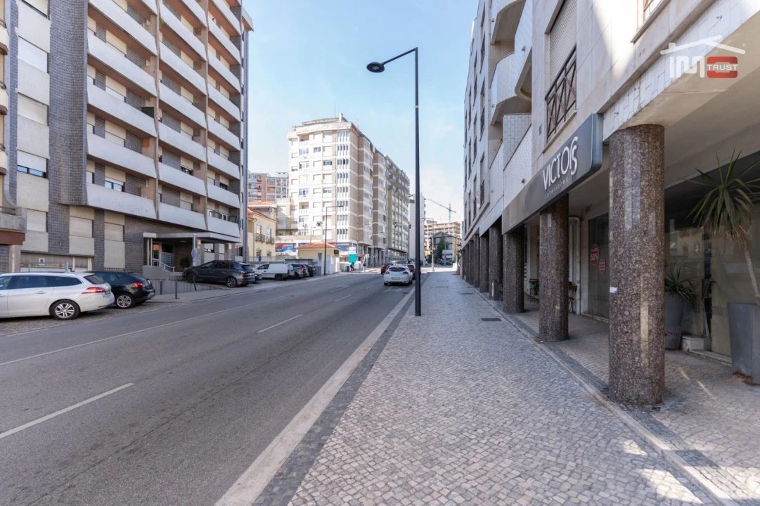 Apartamento T2 para Venda em Leiria, Pousos, Barreira e Cortes Foto 20