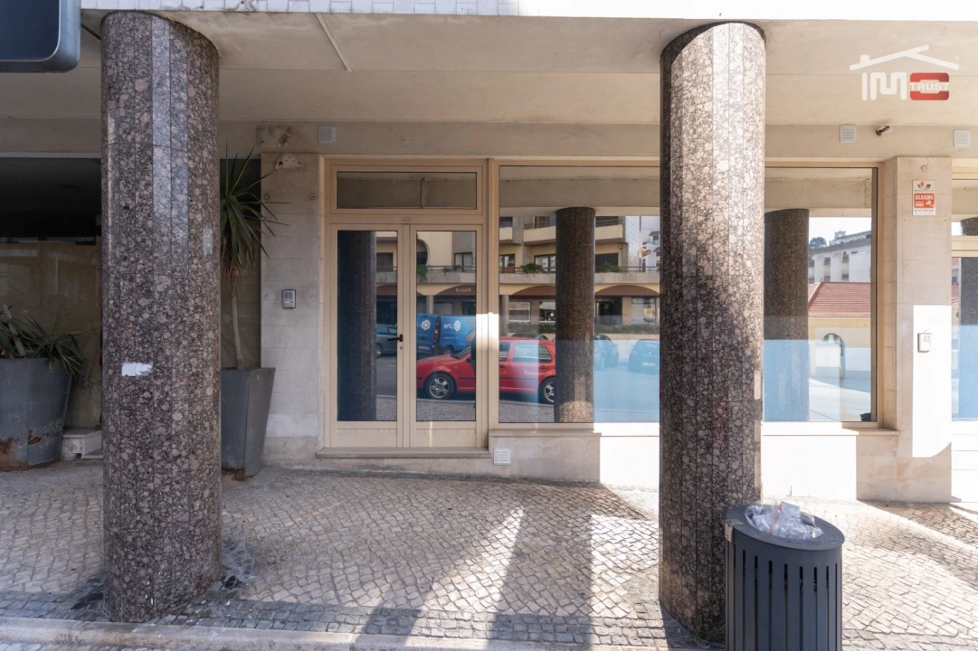 Apartamento T2 para Venda em Leiria, Pousos, Barreira e Cortes Foto 22