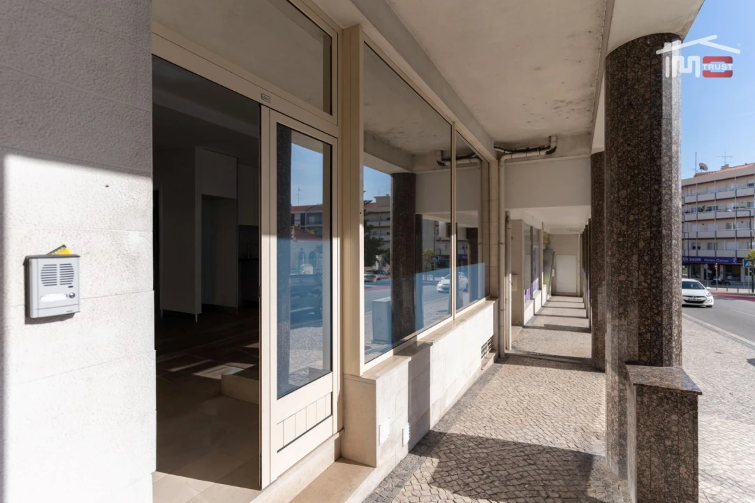 Apartamento T2 para Venda em Leiria, Pousos, Barreira e Cortes Foto 23
