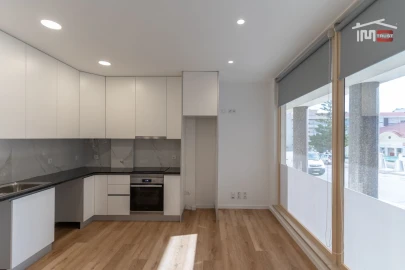 Apartamento T2 para Venda em Leiria, Pousos, Barreira e Cortes