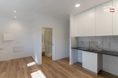 Apartamento T2 para Venda em Leiria, Pousos, Barreira e Cortes