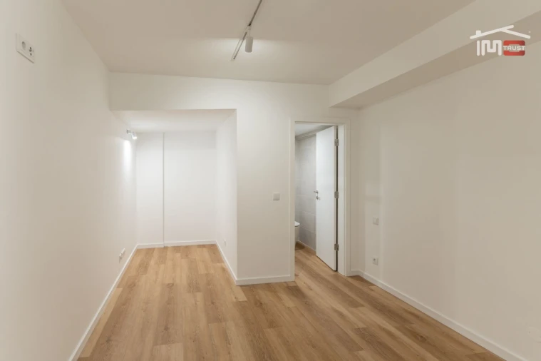 Apartamento T2 para Venda em Leiria, Pousos, Barreira e Cortes Foto 5