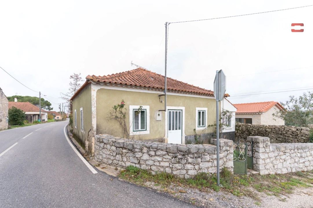 Moradia T2 para Venda em Atouguia Foto 23