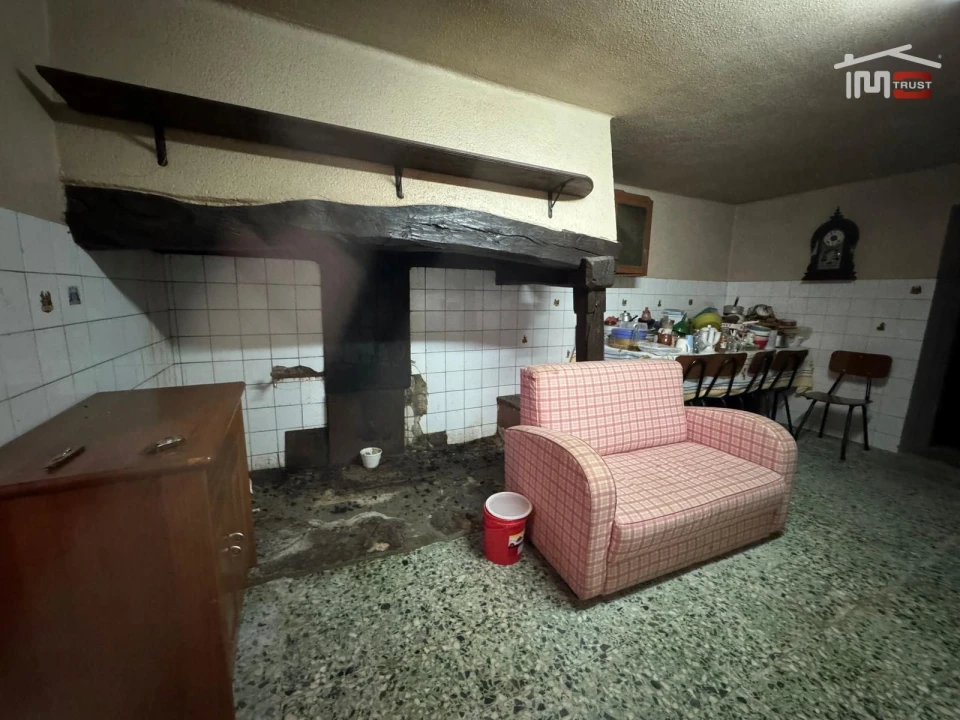 Moradia T2 para Venda em Atouguia Foto 25