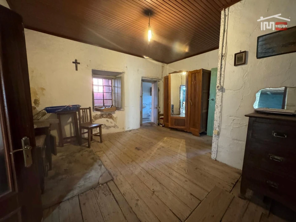 Moradia T2 para Venda em Atouguia Foto 4