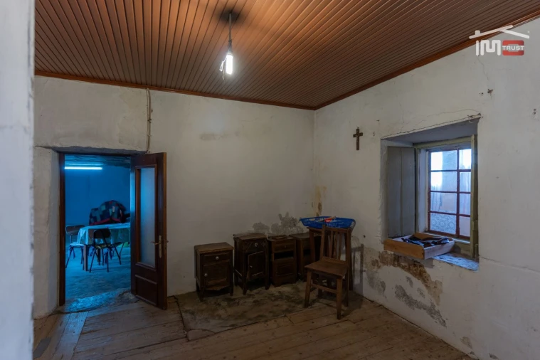 Moradia T2 para Venda em Atouguia Foto 9