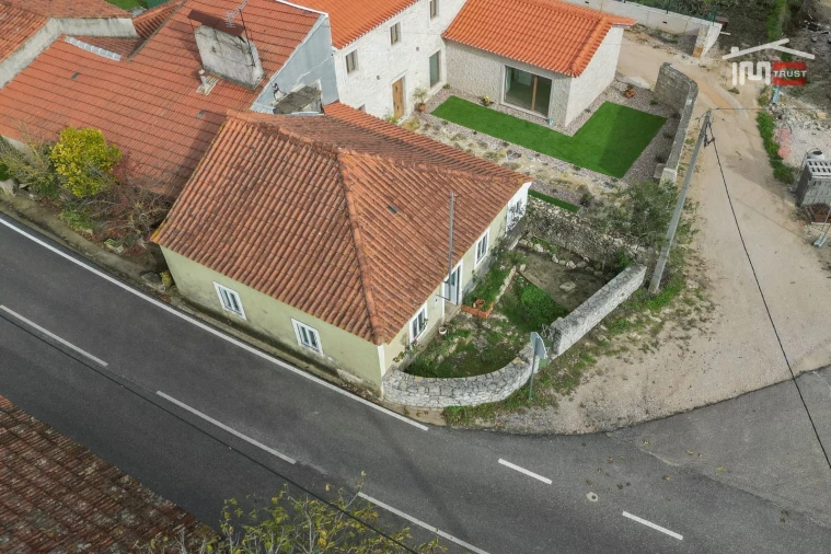 Moradia T2 para Venda em Atouguia Foto 27