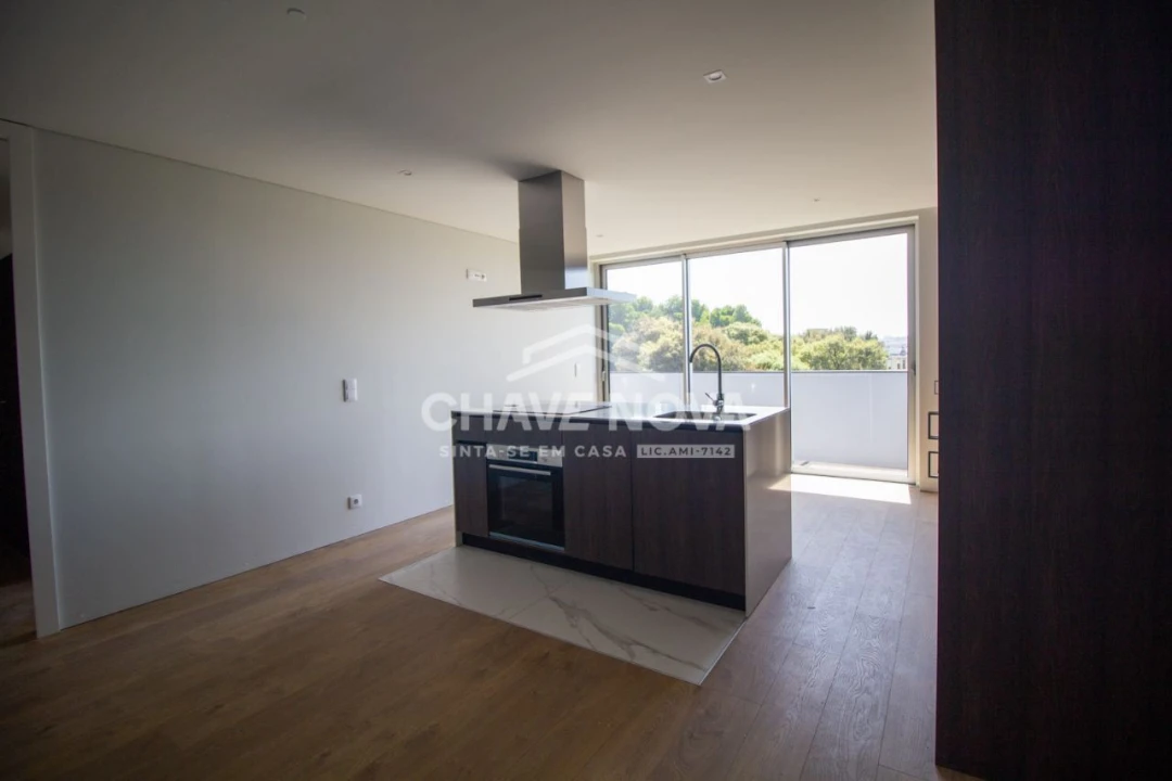 Apartamento T1 para Arrendamento em São Mamede de Infesta e Senhora da Hora Foto 16