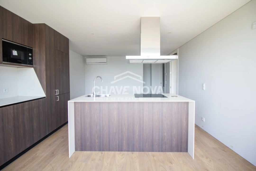 Apartamento T1 para Arrendamento em São Mamede de Infesta e Senhora da Hora Foto 19