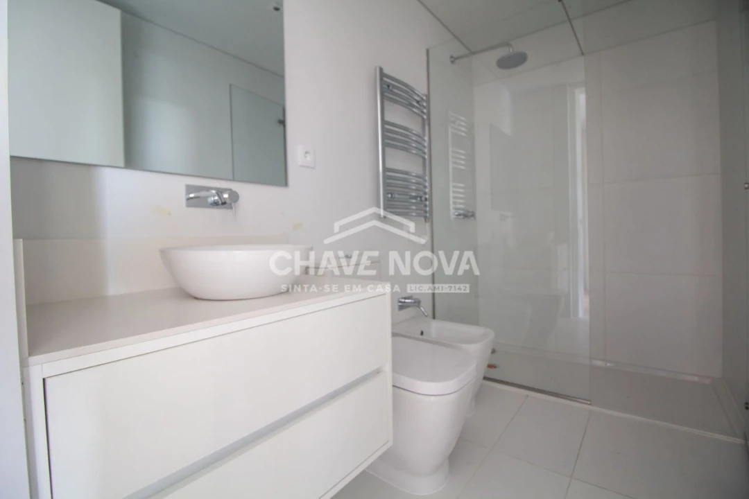 Apartamento T1 para Arrendamento em São Mamede de Infesta e Senhora da Hora Foto 20