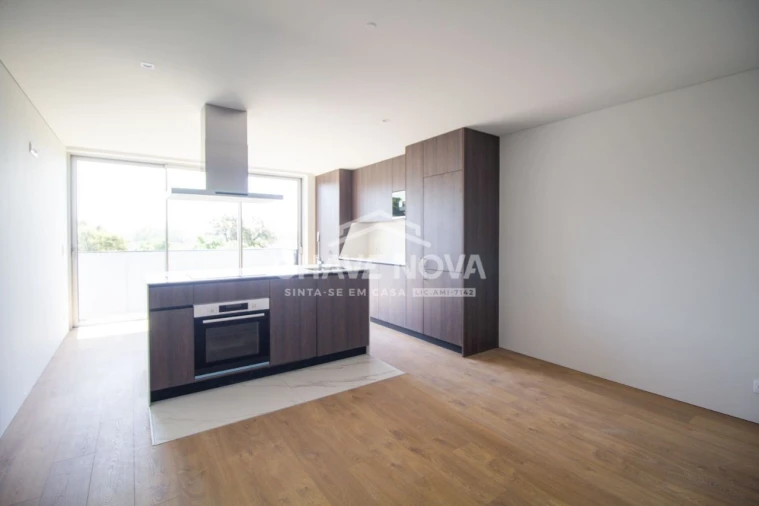 Apartamento T1 para Arrendamento em São Mamede de Infesta e Senhora da Hora Foto 17