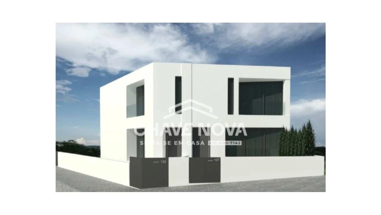 Terreno para Venda em Coronado (São Romão e São Mamede) Foto 1