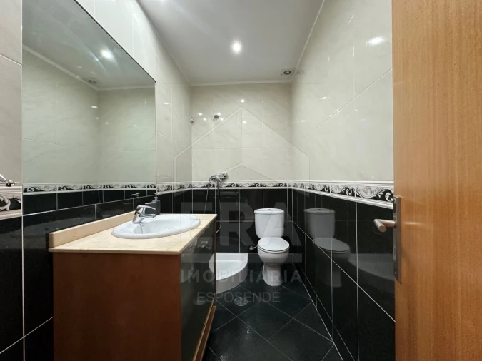 Apartamento T2 para Venda em Vila do Conde Foto 9