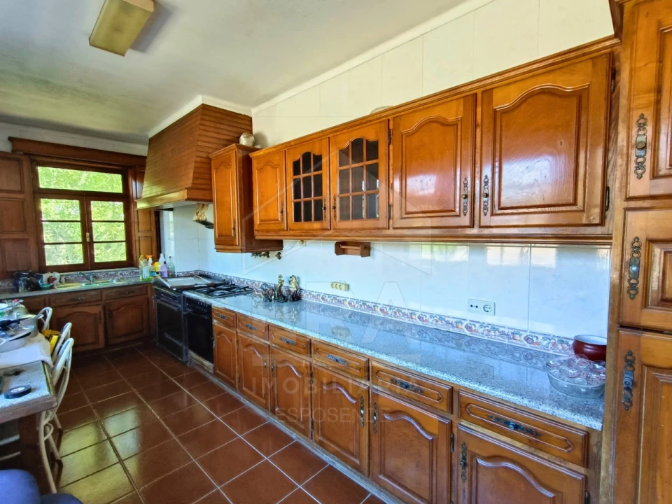 Moradia T3 para Venda em Mazarefes e Vila Fria Foto 10