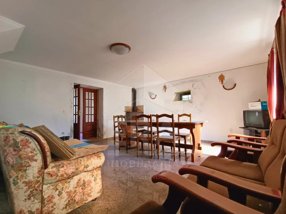 Moradia T3 para Venda em Mazarefes e Vila Fria Foto 25