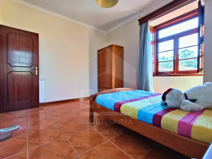 Moradia T3 para Venda em Mazarefes e Vila Fria Foto 18