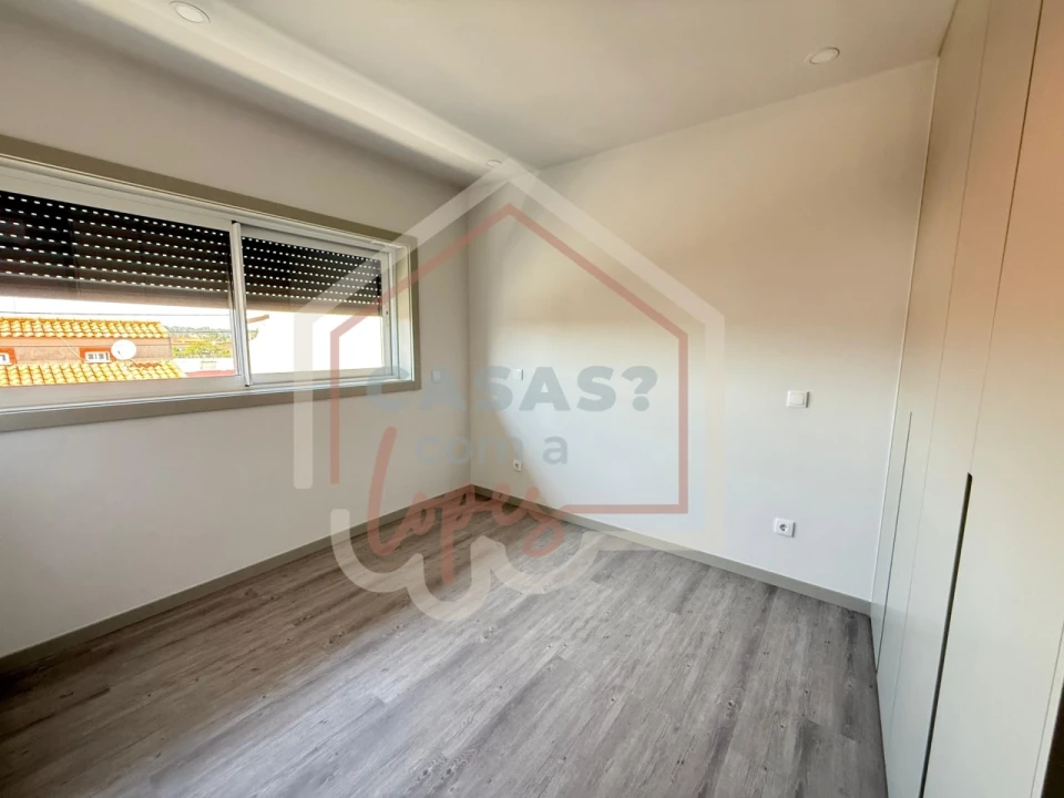 Moradia T3 para Venda em Gafanha da Encarnação Foto 12