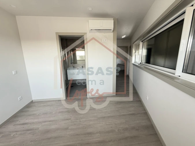 Moradia T3 para Venda em Gafanha da Encarnação Foto 9