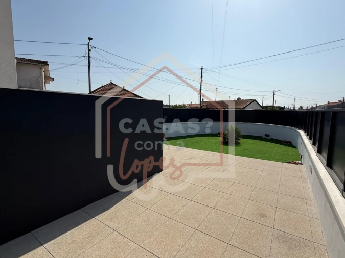 Moradia T3 para Venda em Gafanha da Encarnação Foto 18