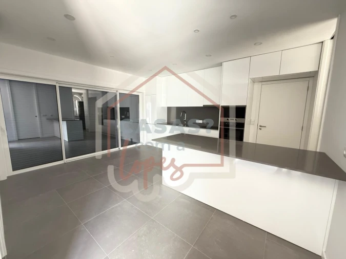 Moradia T3 para Venda em Gafanha da Encarnação Foto 19