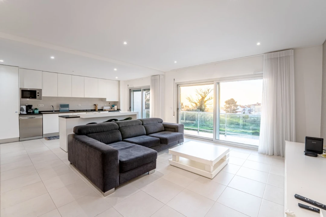 Apartamento T3 para Venda em Nazare Foto 3