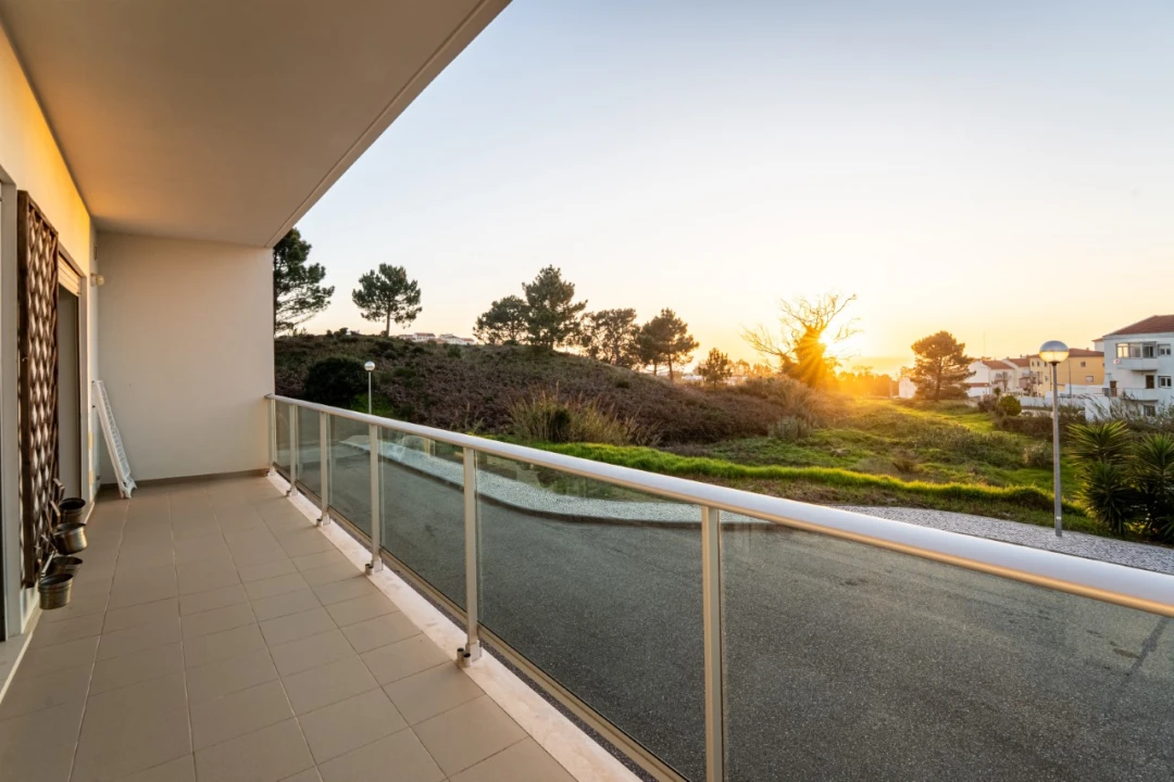 Apartamento T3 para Venda em Nazare Foto 23