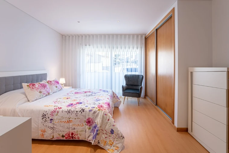 Apartamento T3 para Venda em Nazare Foto 12