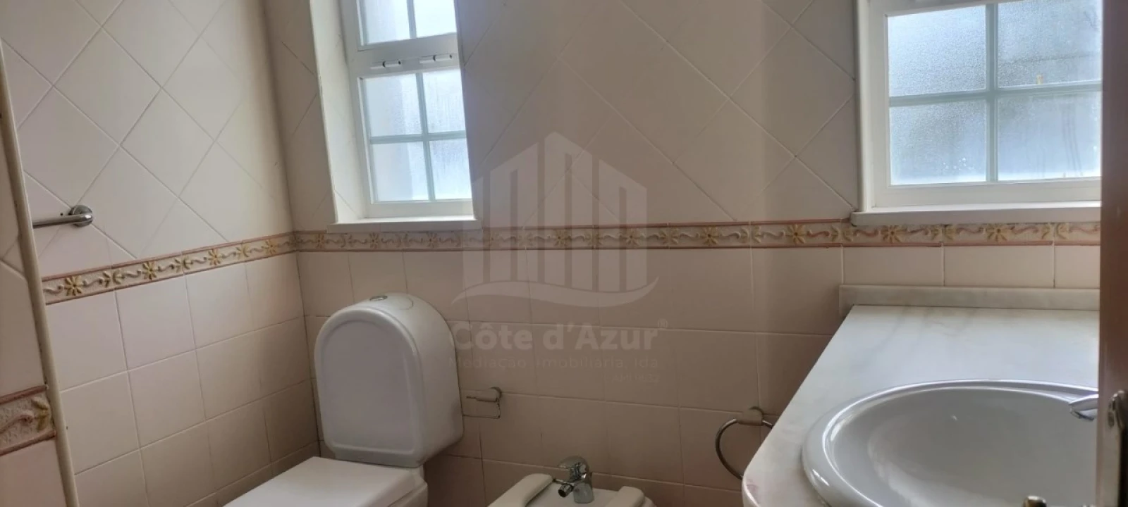 Moradia T4 para Venda em Sesimbra (Castelo) Foto 5