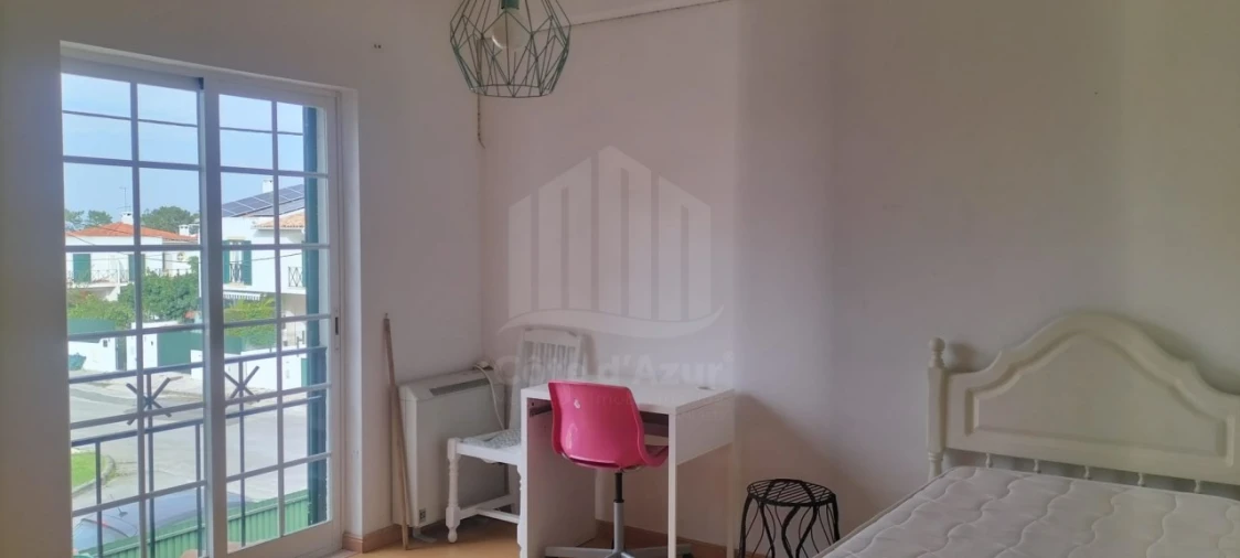 Moradia T4 para Venda em Sesimbra (Castelo) Foto 8