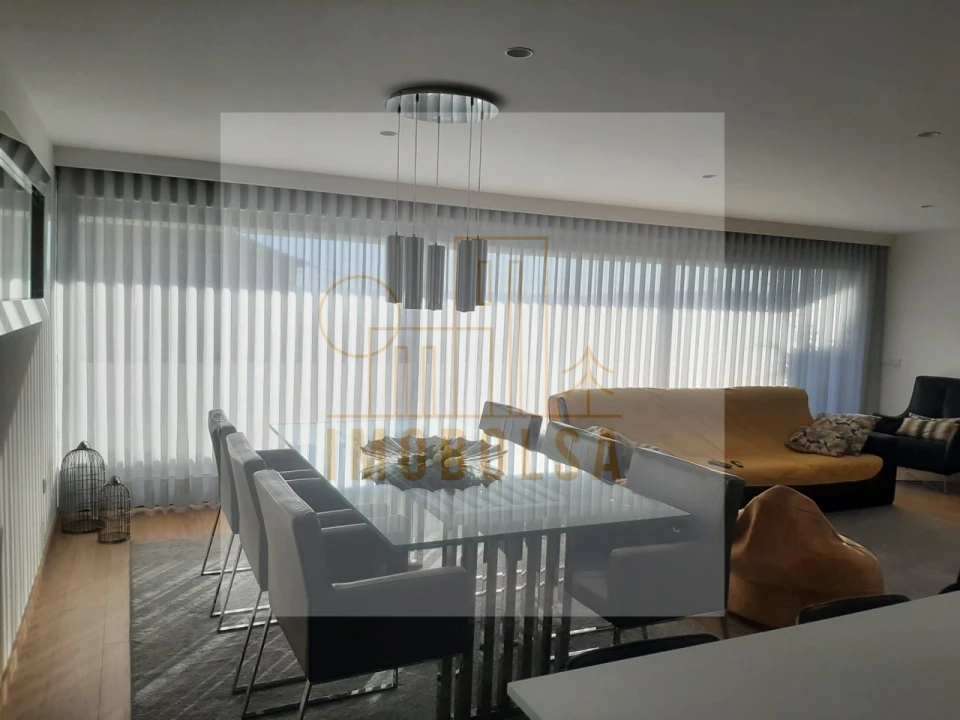 Apartamento T3 para Venda em Vila Nova de Famalicão e Calendário Foto 2