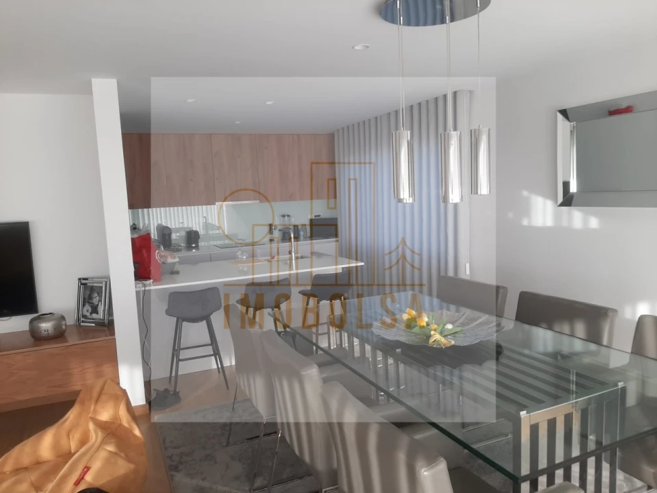 Apartamento T3 para Venda em Vila Nova de Famalicão e Calendário Foto 5