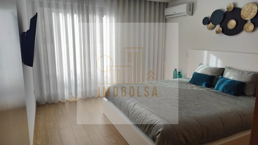 Apartamento T3 para Venda em Vila Nova de Famalicão e Calendário Foto 11