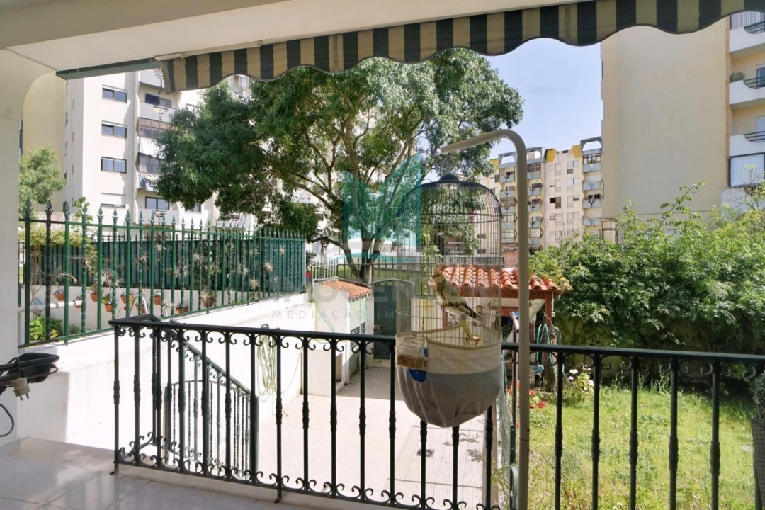 Apartamento T3 para Venda em Buarcos Foto 27