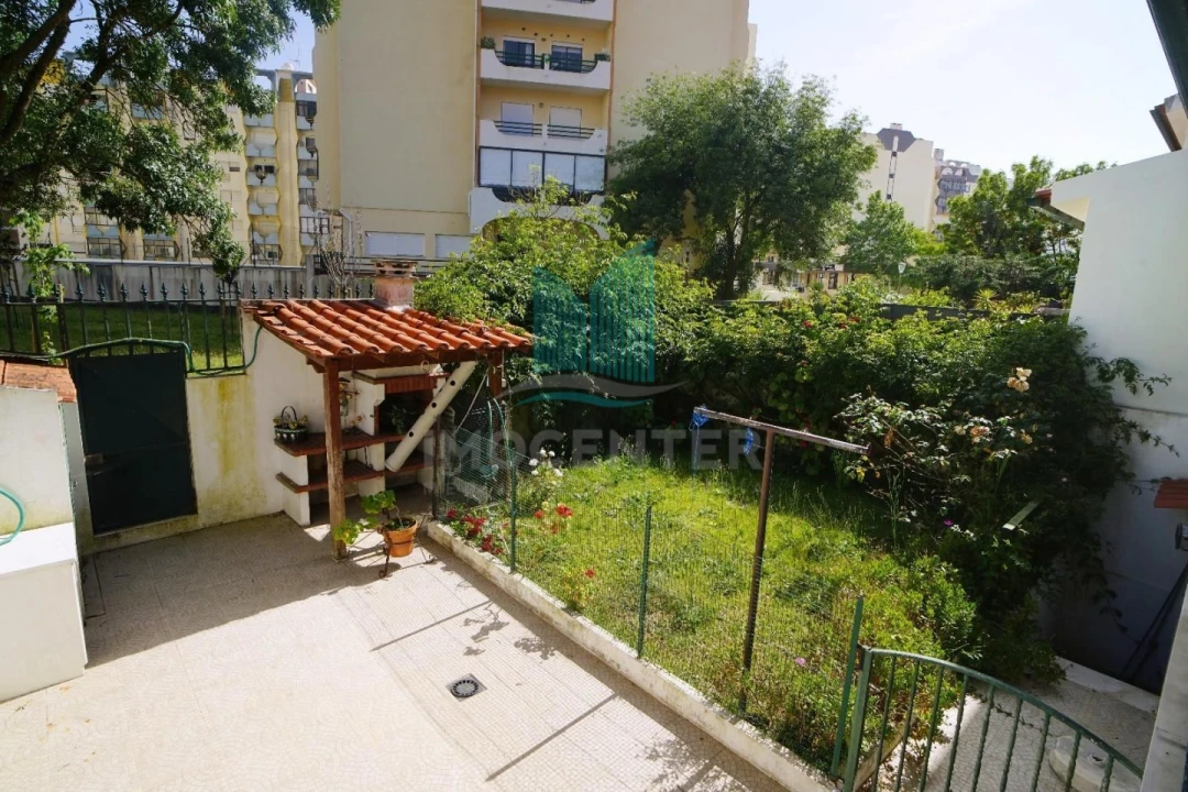 Apartamento T3 para Venda em Buarcos Foto 28
